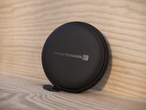Recenzja Beyerdynamic iDX160 etui